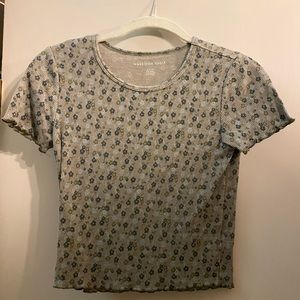 Flower cropped tee
